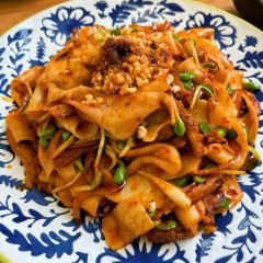 亚瓦格古老凉粉凉皮店 User Photo