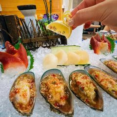 贰拾贰食栈(伴月店) User Photo