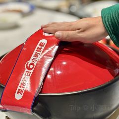 一品红养生汤煲(融汇温泉店) User Photo