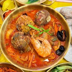 Wuli亲故·韩式炸酱面 User Photo