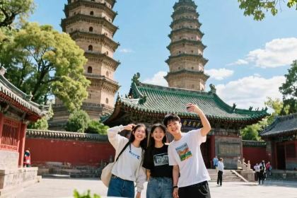 董记炒碗托·裕成源店