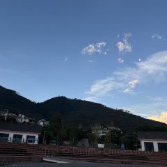 西昌術下飯店（邛海濕地公園月色風情小鎮店）·餐廳張用戶圖片