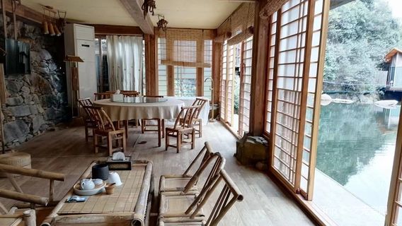 Shangyun Creek Mountain Dwelling