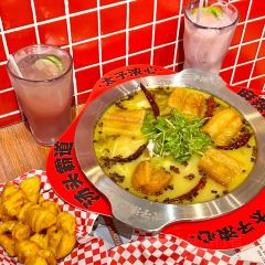 太子浓心港式小锅米线(新田360广场店) User Photo
