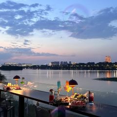 ONE PARTY BAR User Photo