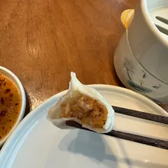 RI YUE SHENG YU JIA CAI User Photo