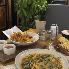 Pison Ubud User Photo