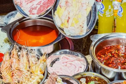 胖鍋哥海鮮集市火鍋 (世歐王莊店)