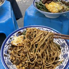 郭小姐的干溜面(玫瑰城店) 여행 사진