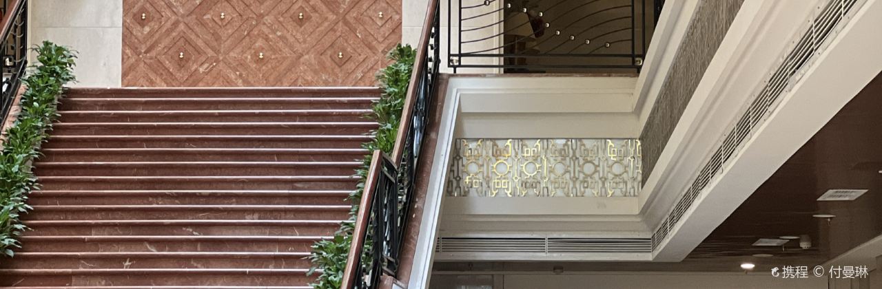 Se'ercuoguojidajiudianzhong Restaurant