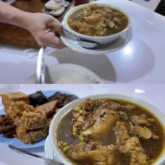Depot Rawon Nguling Malang 여행 사진