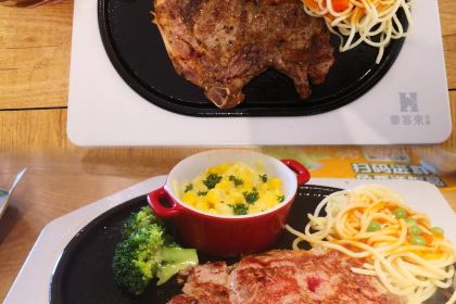 豪客来牛排(奥体阳光天地店)