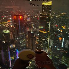 南宁龙光那莲豪华精选酒店·云霄酒廊·威士忌·鸡尾酒吧 여행 사진