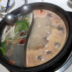 一锅糟粕醋火锅 User Photo