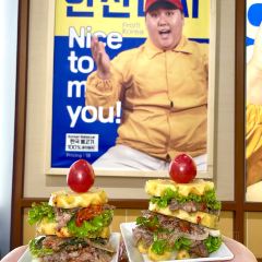 阿亲家·韩式无限烤肉(时代天街店) User Photo