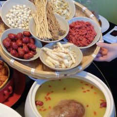 一品红养生汤煲(沙坪坝公园店) User Photo