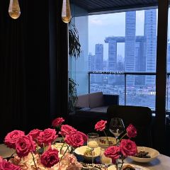 Flaky clouds ART CONCEPT RESTAURANT 여행 사진