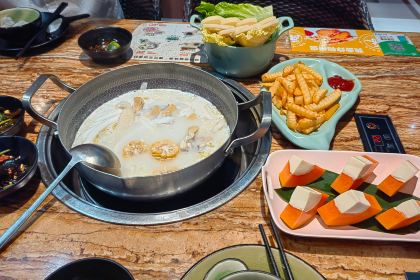 池云涧自然椰子鸡(商品城店)