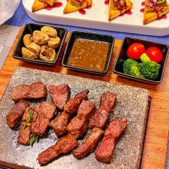 蔓莳光牛排西餐厅(市中心店) User Photo