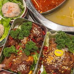 唐记煌·大坨牛肉串串香火锅(中渼市集店) User Photo