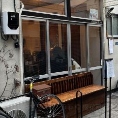 SIDEWALK COFFEE STAND User Photo