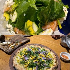 Pizza 4P's Phnom Penh User Photo