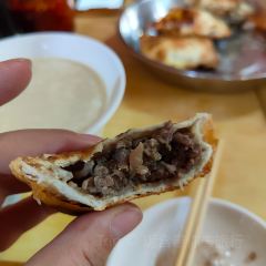 艾沙江达吾提烤包子(新友好美食街店) 여행 사진