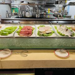 Howard Johnson Golden Land Hotel Chinese Restaurant User Photo