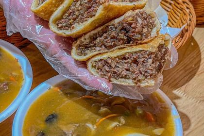 高掌门逍遥胡辣汤(京广路店)