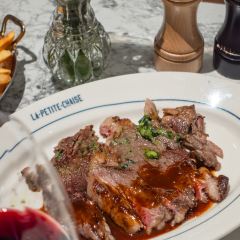 LA PETITE CHAISE User Photo