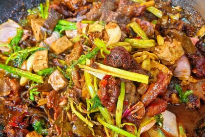 XIANG BA LI NONG GU LE