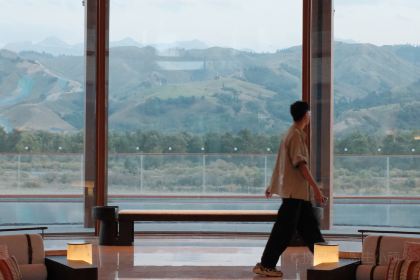 那拉提华美胜地英迪格酒店·恰秀·邻里餐厅