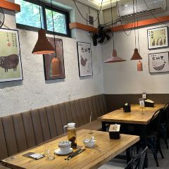 Cousin-in-law's House • Nanning Private-home Cuisine • Charcoal Grill Hot pot (Dongbao Road Branch) User Photo