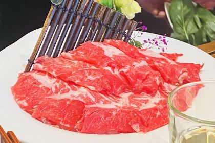 玖隆坡·大刀腰片火鍋