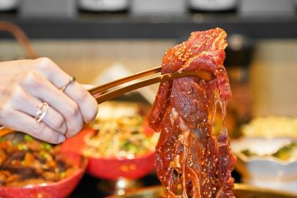 BHC CHICKEN (Myeongdong Branch)