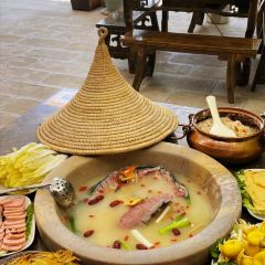 荷缘鱼庄石锅鱼(一分店) 여행 사진