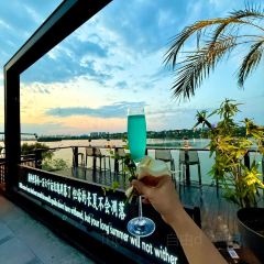 ONE PARTY BAR User Photo