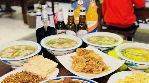 野馄饨(三里庄店) in Linyi