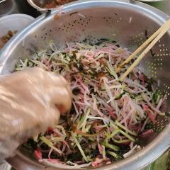 WANG FAMILY GOLD MEDAL DRIED TOFU HOT POT 여행 사진