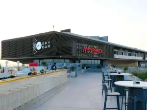 Neo Sky Bar