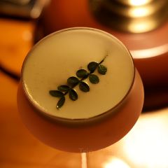 145號U&Lounge Bar張用戶圖片