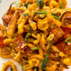 WU GU FENG DENG User Photo