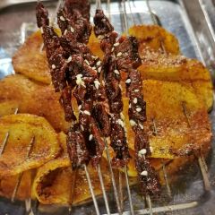 蹄欢欢炭火烧烤(政七街店) User Photo