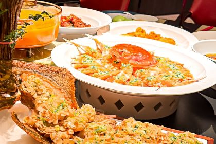 壹号港海鲜酒楼