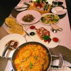 The Starry Frantier Bund Outlet User Photo