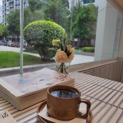 LOTUSTREE鹿豆咖啡(乌山店) User Photo