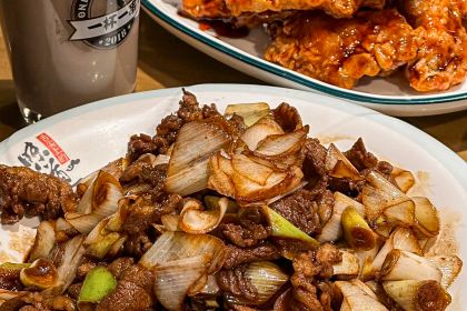 十六中酱肉·烧烤·京菜小馆(五方桥旗舰店)