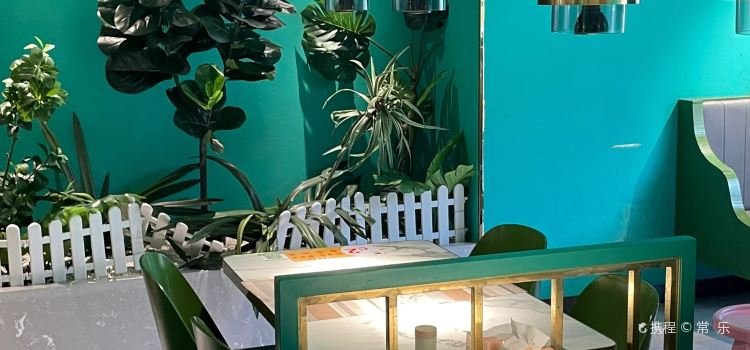 嬉牛记果木牛排自助西餐厅