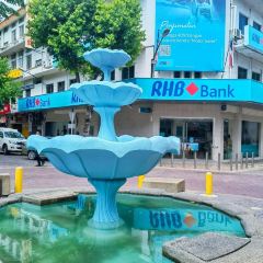 Leslie Cafe User Photo