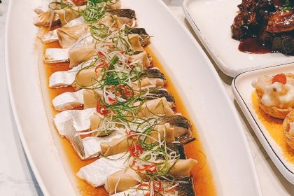 葉大鮮砂鍋魚頭（梅園店）